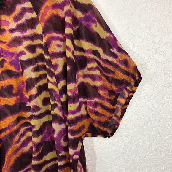 Carole Little Animal Print Sheer Top With Embroidered Neck Size 1X NEW - Picture 3 of 5